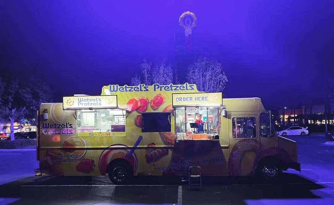 Wetzels Pretzels food truck catering event in Ocala Florida